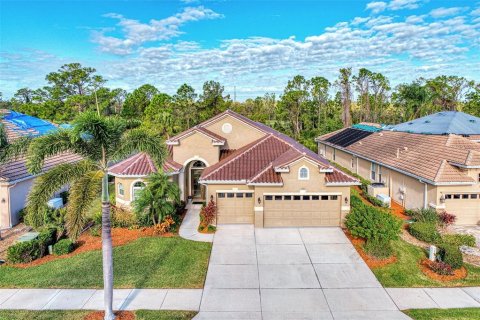 Casa en venta en North Port, Florida, 4 dormitorios, 251.86 m2 № 1122918 - foto 13