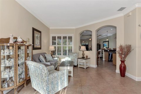 Casa en venta en North Port, Florida, 4 dormitorios, 251.86 m2 № 1122918 - foto 23