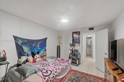 Condominio en venta en Hollywood, Florida, 1 dormitorio, 59.46 m2 № 1427357 - foto 12