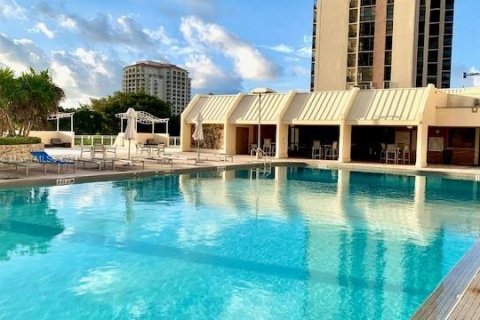 Condo in Aventura, Florida, 1 bedroom  № 1423838 - photo 20