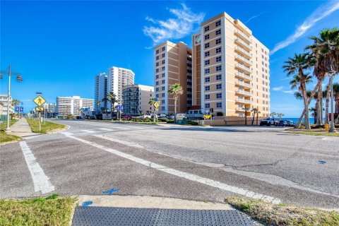 Land in Daytona Beach, Florida № 1302408 - photo 5