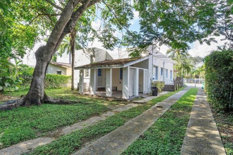 Villa ou maison à vendre à Miami, Floride: 2 chambres, 137.5 m2 № 1374263 - photo 22