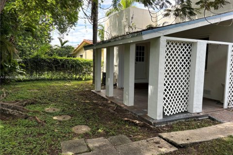 Casa en venta en Miami, Florida, 2 dormitorios, 137.5 m2 № 1374263 - foto 16