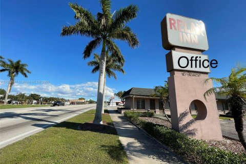 Hôtel, hôtellerie à vendre à Clewiston, Floride № 990356 - photo 4