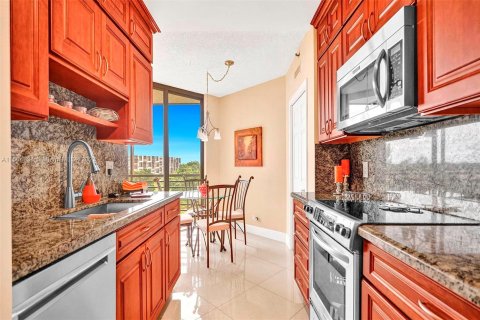 Condominio en venta en Lauderhill, Florida, 2 dormitorios, 130.71 m2 № 919310 - foto 4