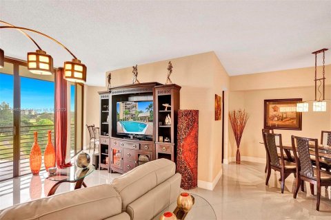 Condominio en venta en Lauderhill, Florida, 2 dormitorios, 130.71 m2 № 919310 - foto 7