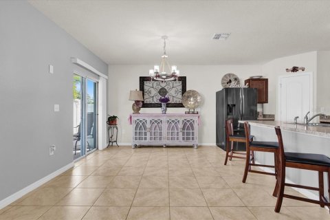 Casa en venta en Winter Haven, Florida, 4 dormitorios, 158.21 m2 № 1349078 - foto 13