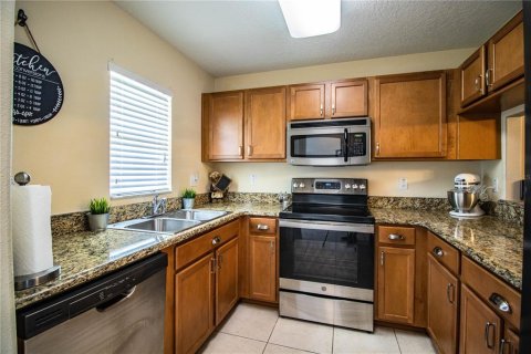 Condo in Lakeland, Florida, 2 bedrooms  № 1346688 - photo 3