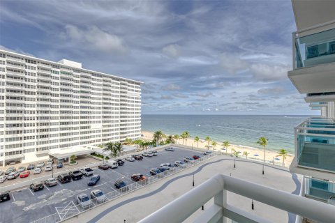 Copropriété à vendre à Fort Lauderdale, Floride: 2 chambres, 153.2 m2 № 1182574 - photo 30