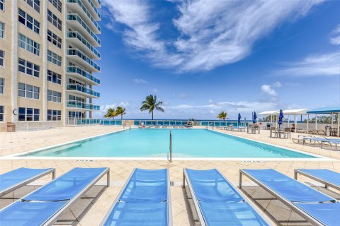 Copropriété à vendre à Fort Lauderdale, Floride: 2 chambres, 153.2 m2 № 1182574 - photo 10