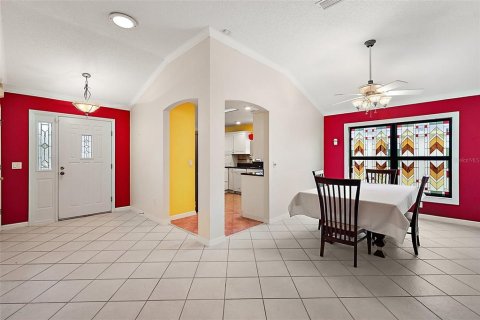 Casa en venta en Lady Lake, Florida, 3 dormitorios, 224.82 m2 № 1398837 - foto 4