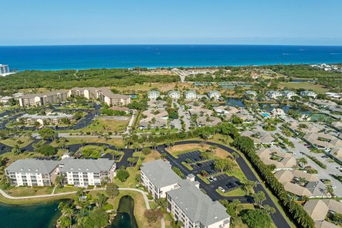 Condo in Jupiter, Florida, 2 bedrooms  № 1135422 - photo 9