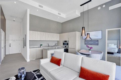 Condominio en venta en Hollywood, Florida, 3 dormitorios, 104.89 m2 № 181045 - foto 16
