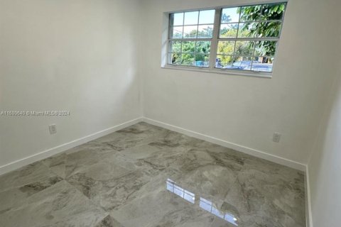 Casa en venta en Miami, Florida, 3 dormitorios, 103.12 m2 № 1439968 - foto 19