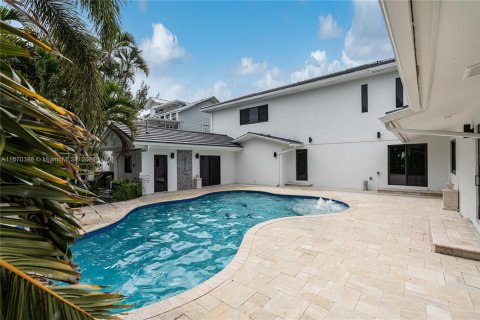 House in Fort Lauderdale, Florida 5 bedrooms, 348.1 sq.m. № 1395868 - photo 13