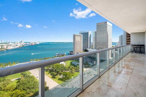 Copropriété à vendre à Miami, Floride: 2 chambres, 122.82 m2 № 1395900 - photo 1