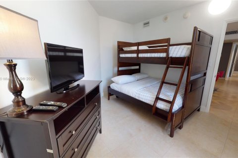 Condo in Sunny Isles Beach, Florida, 3 bedrooms  № 554056 - photo 13