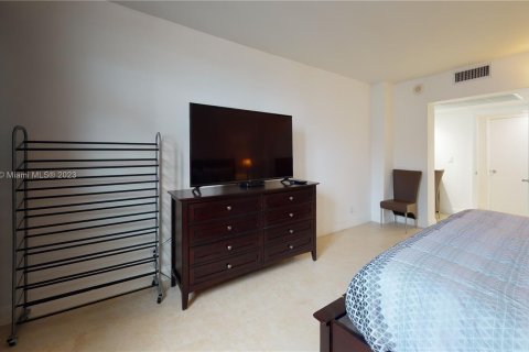 Condo in Sunny Isles Beach, Florida, 3 bedrooms  № 554056 - photo 20