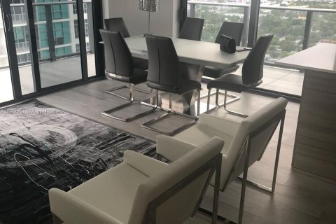 Copropriété à vendre à Miami, Floride: 2 chambres, 77.57 m2 № 762180 - photo 6