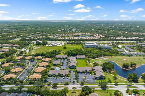 Copropriété à vendre à Hobe Sound, Floride: 2 chambres, 125.79 m2 № 1182137 - photo 2