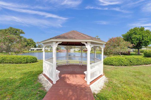 Condo in Delray Beach, Florida, 2 bedrooms  № 1182136 - photo 10