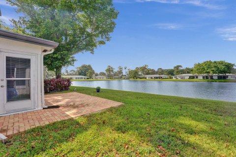 Condo in Delray Beach, Florida, 2 bedrooms  № 1182136 - photo 23