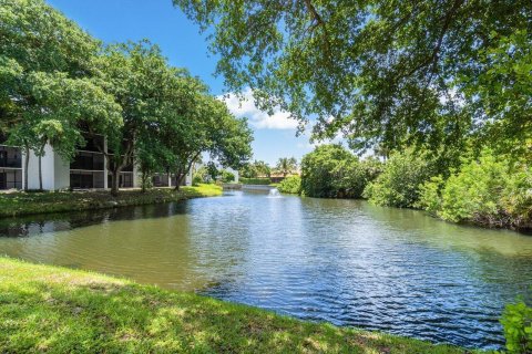 Condo in Jupiter, Florida, 2 bedrooms  № 686722 - photo 23