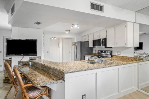 Condo in Jupiter, Florida, 2 bedrooms  № 686722 - photo 19