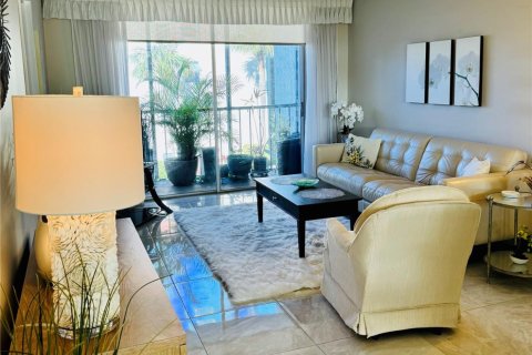 Condo in Fort Lauderdale, Florida, 2 bedrooms  № 1011671 - photo 14