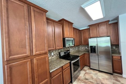 Villa ou maison à vendre à Kissimmee, Floride: 6 chambres, 266.63 m2 № 1303110 - photo 9