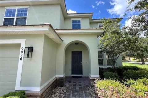 Casa en venta en Kissimmee, Florida, 6 dormitorios, 266.63 m2 № 1303110 - foto 4