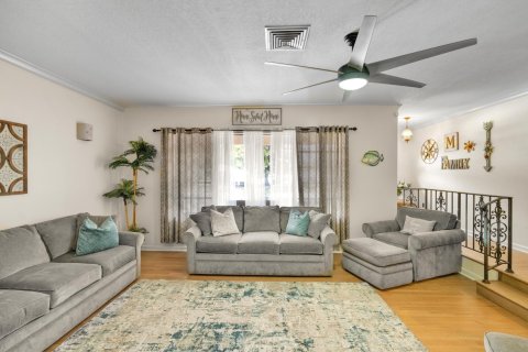 Casa en venta en Lake Worth, Florida, 3 dormitorios, 229.84 m2 № 1093180 - foto 7