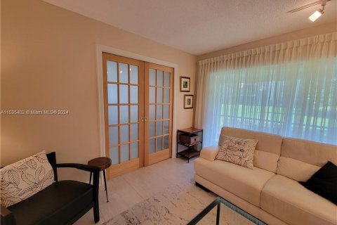 Copropriété à vendre à Lauderhill, Floride: 2 chambres, 83.98 m2 № 1188218 - photo 12