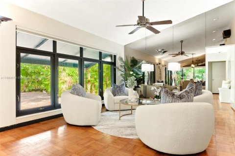 Casa en venta en Biscayne Park, Florida, 4 dormitorios, 250.84 m2 № 1372597 - foto 14