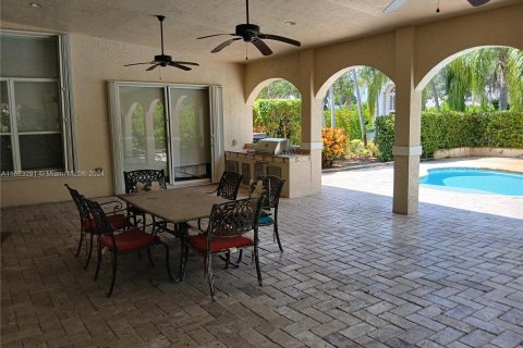 Casa en venta en Miramar, Florida, 5 dormitorios, 271 m2 № 1372595 - foto 13