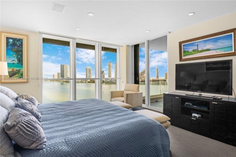 Condo in Aventura, Florida, 3 bedrooms  № 1135199 - photo 3