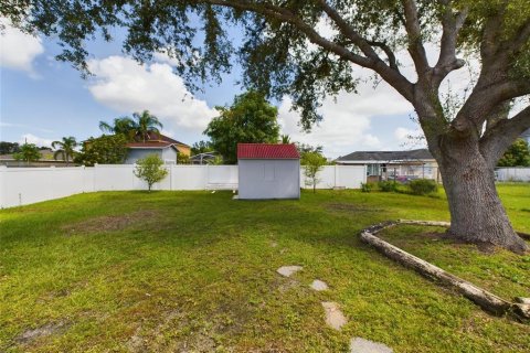 Villa ou maison à vendre à Kissimmee, Floride: 3 chambres, 111.76 m2 № 1285445 - photo 19