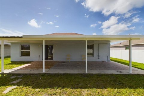 Villa ou maison à vendre à Kissimmee, Floride: 3 chambres, 111.76 m2 № 1285445 - photo 21