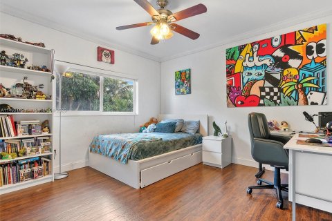 Condominio en venta en Bay Harbor Islands, Florida, 3 dormitorios, 141.68 m2 № 862448 - foto 29