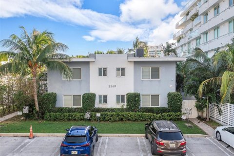 Condominio en venta en Bay Harbor Islands, Florida, 3 dormitorios, 141.68 m2 № 862448 - foto 17