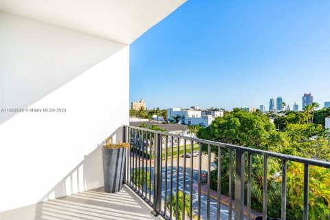 Condominio en venta en Miami Beach, Florida, 1 dormitorio, 73.58 m2 № 1381719 - foto 22