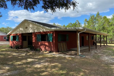 Villa ou maison à louer à Ocala, Floride: 3 chambres, 179.95 m2 № 1386455 - photo 2