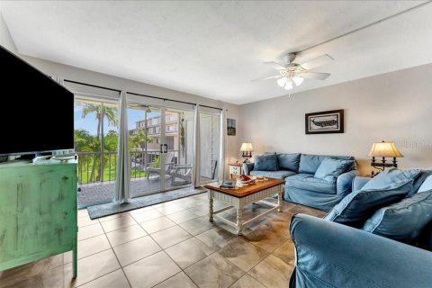 Copropriété à louer à Bradenton, Floride: 2 chambres, 128.95 m2 № 1386505 - photo 17