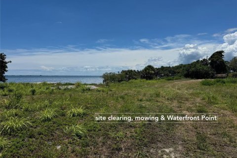 Terreno en venta en Palm Bay, Florida № 1315333 - foto 1