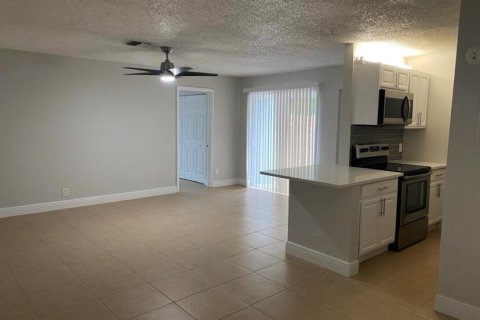 Copropriété à vendre à Boynton Beach, Floride: 2 chambres, 80.27 m2 № 1185297 - photo 13