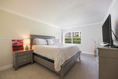 Condominio en venta en Miami Shores, Florida, 2 dormitorios, 111.48 m2 № 1080331 - foto 13