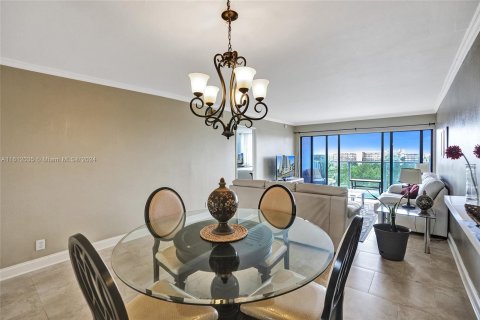 Copropriété à vendre à Pompano Beach, Floride: 2 chambres, 93.09 m2 № 1233978 - photo 13