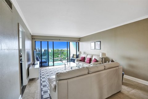 Copropriété à vendre à Pompano Beach, Floride: 2 chambres, 93.09 m2 № 1233978 - photo 11