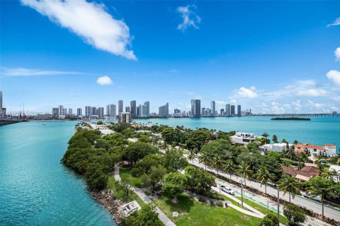 Condominio en venta en Miami, Florida, 1 dormitorio, 95.69 m2 № 1234000 - foto 15