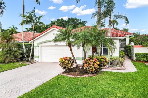 Casa en venta en Pembroke Pines, Florida, 4 dormitorios, 221.66 m2 № 1332102 - foto 1